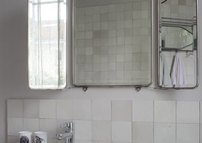 alfred, maison contemporaine en région parisienne : salle de bain 2 suite